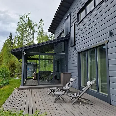 Chalet Saarimoekki Kangasniemellae Iso-paatsalo, Keskellae Puulaa, Kulkeminen Vain Veneellae