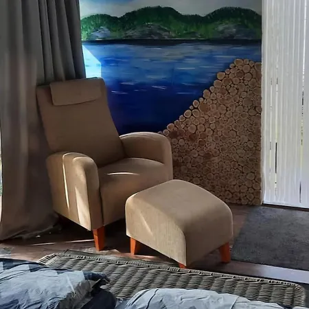 Chalet Saarimoekki Kangasniemellae Iso-paatsalo, Keskellae Puulaa, Kulkeminen Vain Veneellae Mikkeli